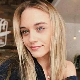 Emily Seawright net worth