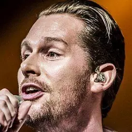 Rasmus Seebach net worth