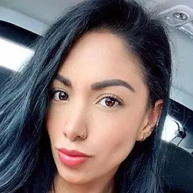Gina Segura net worth