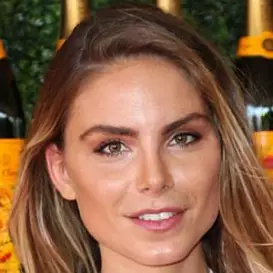 Nina Senicar net worth