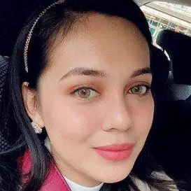 Nelydia Senrose net worth