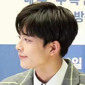 facts on Yoo Seon-ho