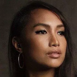 Mizziel Serra net worth