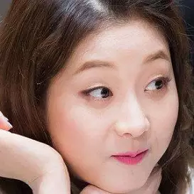 Jang Seungyeon net worth