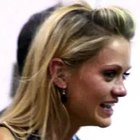 Amber Seyer net worth