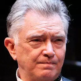 Martin Shaw net worth