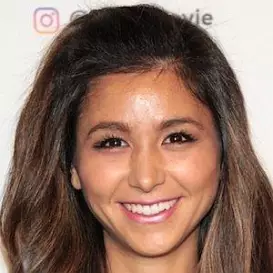 Elissa Shay net worth