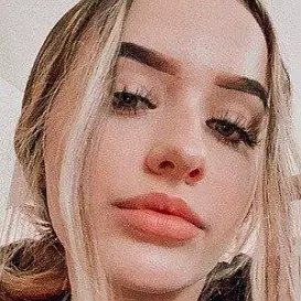 Natalie Shay net worth