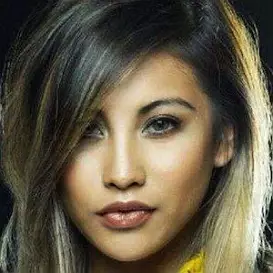 Paola Shea net worth