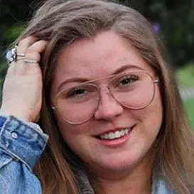 Shelbizleee net worth