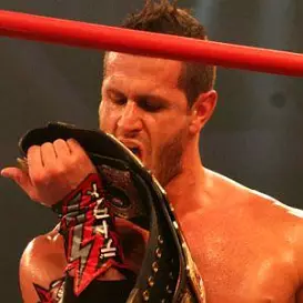 Alex Shelley net worth