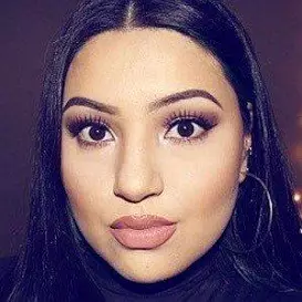 Sheslulu net worth