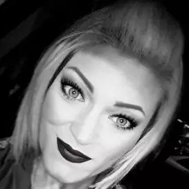 Amy Shirley net worth