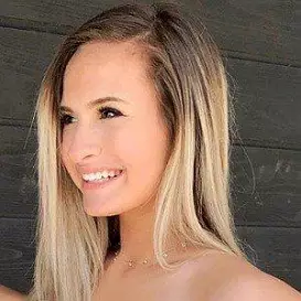 Liv Shumbres net worth