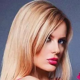 Amber Sienna net worth