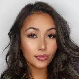 Amanda Sierras net worth