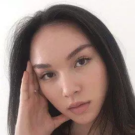 Simone Simmons net worth