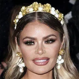 Chloe Sims net worth