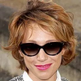 Laura Smet net worth