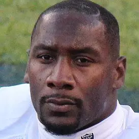 Antonio Smith net worth