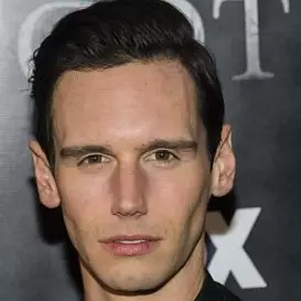Cory Michael Smith net worth