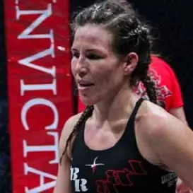 Leslie Smith net worth