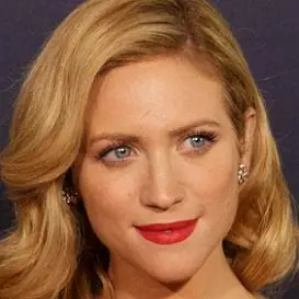 Brittany Snow net worth