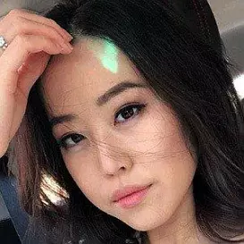 Stephanie Soo net worth