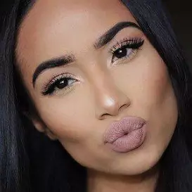 Symphani Soto net worth