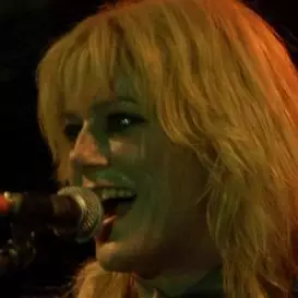 Donita Sparks net worth