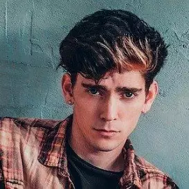 Garret Speck net worth