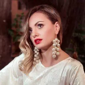 Alexandra Stan net worth