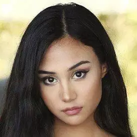 Star Alien net worth