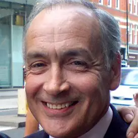 Alastair Stewart net worth