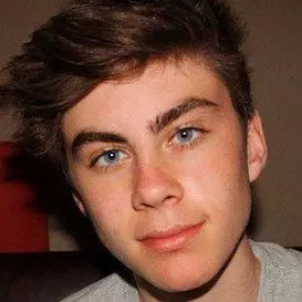 Kyle Stewart net worth