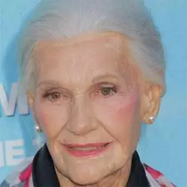 Peggy Stewart net worth