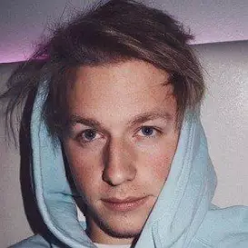 Tanner Stewart net worth