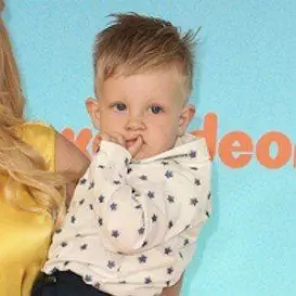 Gunner Stone net worth