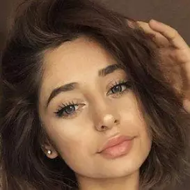 Alanis Stormy net worth