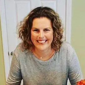 Annie Stow net worth