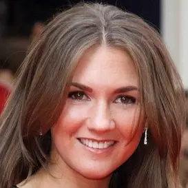 Summer Strallen net worth