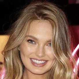 Romee Strijd net worth