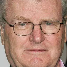 Howard Stringer net worth