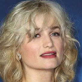 Alison Sudol net worth