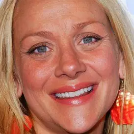 Nicole Sullivan net worth