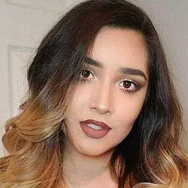 SuperRaeDizzle net worth