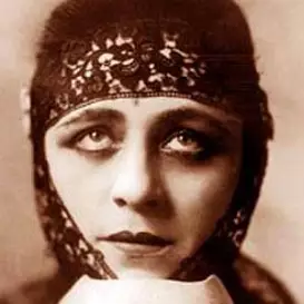 Valeska Suratt net worth