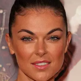 Serinda Swan net worth