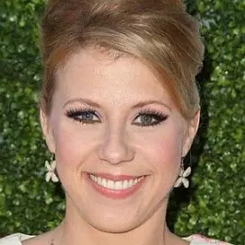 Jodie Sweetin net worth