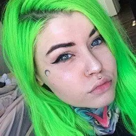 Syren Cove net worth